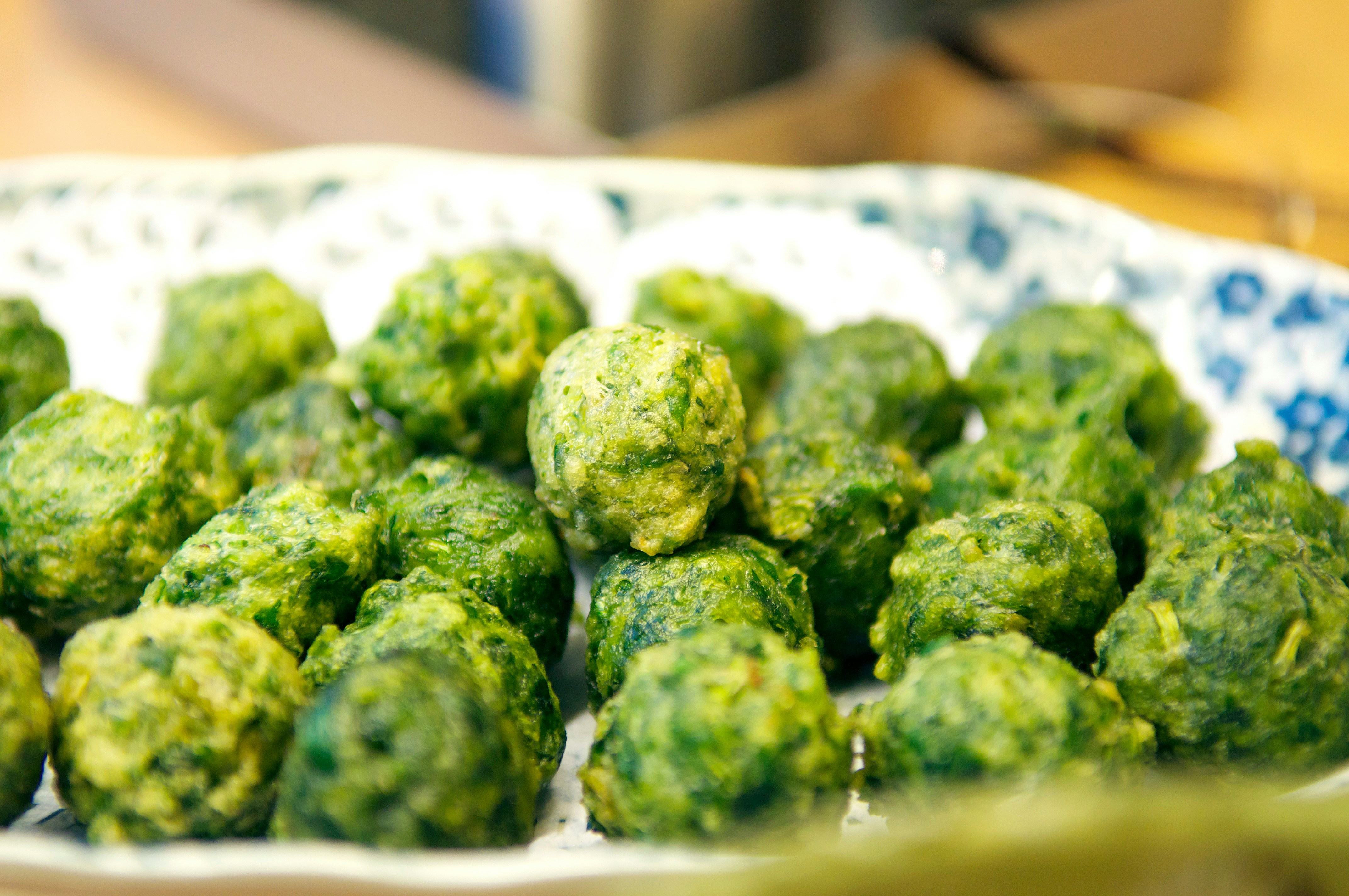 Priesterwürger Spinatknödel - Tiroler Rezept mit wenig Fleisch